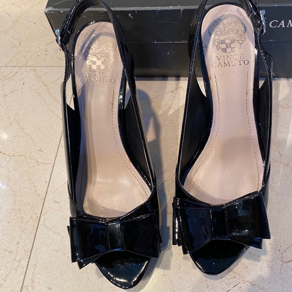 Vince Camuto size 8 - Picture 5 of 6